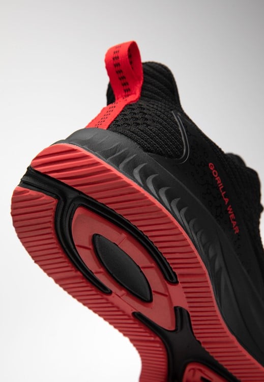 Milton Training Shoes Black/Red
