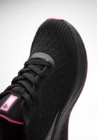 Milton Training Shoes Black/Fuchsia