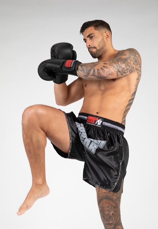 Piru Muay Thai Shorts Black