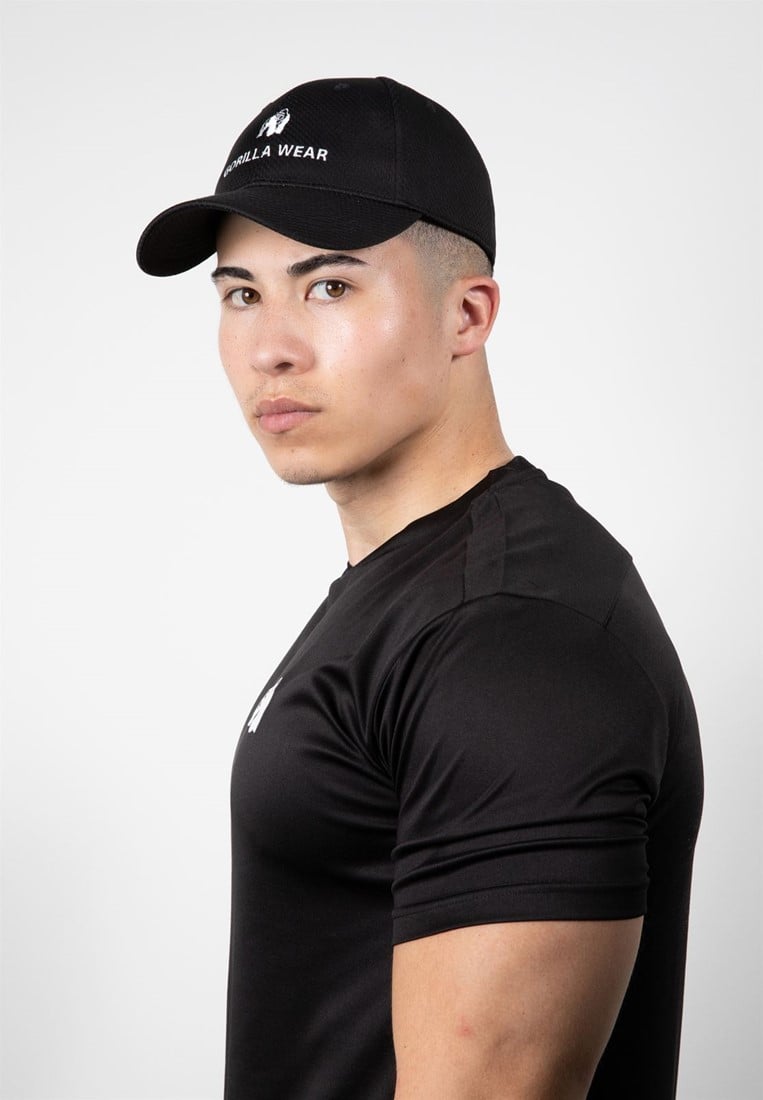 https://www.gorillawear.com/resize/9919190009-bristol-fitted-cap-black-6_3170013194694.jpg/0/1100/True/bristol-fitted-cap-black-2.jpg